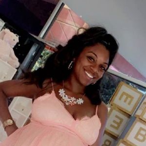 Meet your Posher, Kadesha